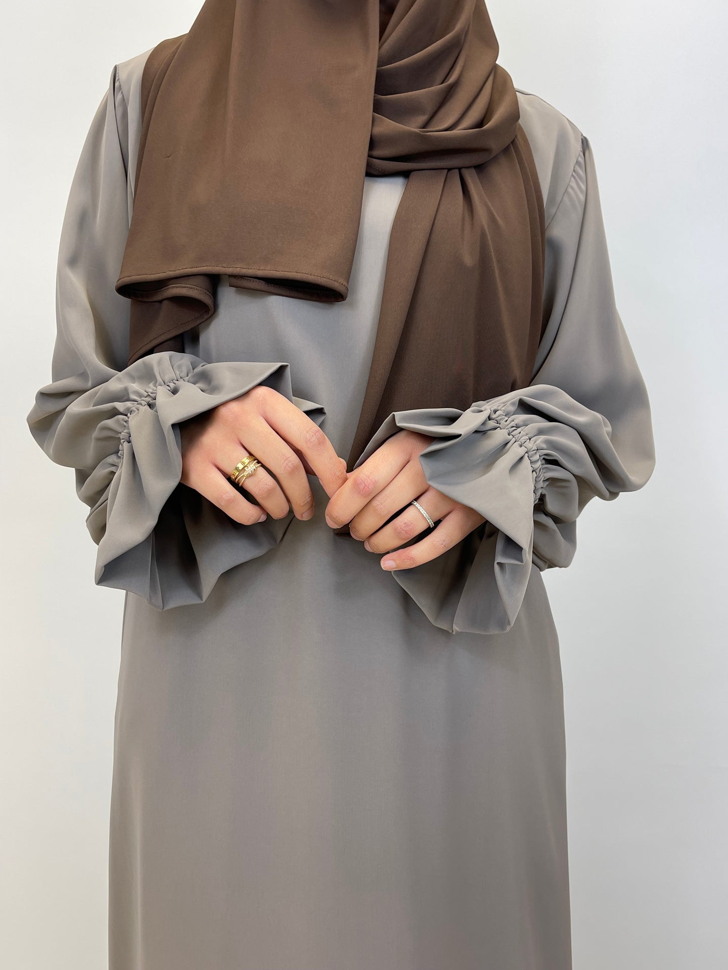 Abaya met elegante mouwtjes - Hijab Boutique